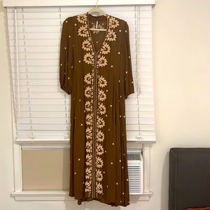 Free people fable dress small hole in the back